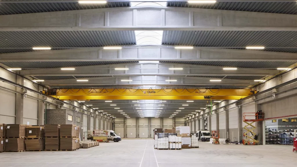 Dubbelliger rolbrug met takels